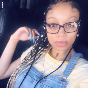 Meet your Posher, Destiny